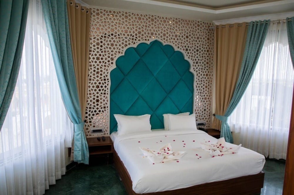 Indralok Palace Hotel and Resort
