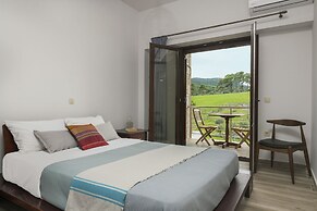 Wild Fig Retreat