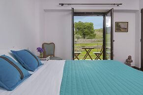 Wild Fig Retreat