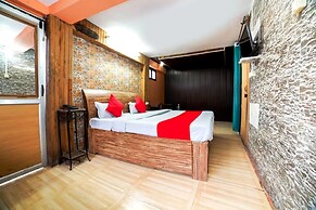 Goroomgo Long View Retreat Nainital