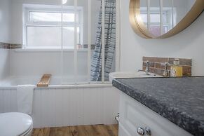 Langland Road - 1 Bedroom - Mumbles