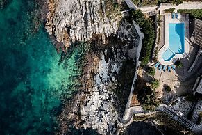Four-Bedroom Villa Alexandros