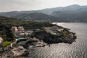 Four-Bedroom Villa Alexandros
