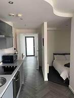 1 Bed Flat - Sleeps 2 - Wifi