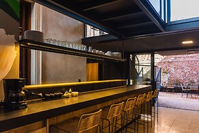 FAZ HOSTEL BOUTIQUE