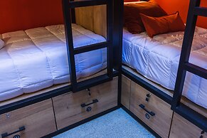 FAZ HOSTEL BOUTIQUE