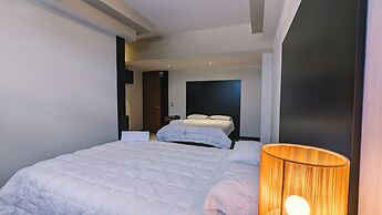 CASA BUENA HOTEL