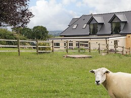 Palace Farmhouse