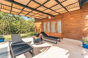 Magnificent Villa w Private Pool at Yarari