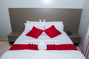 D'lykerz Hotel