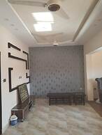 Inviting 3-bed House in Jhelum
