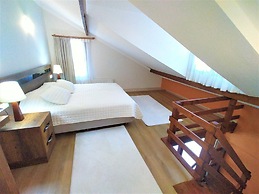 Guney Urla Suites