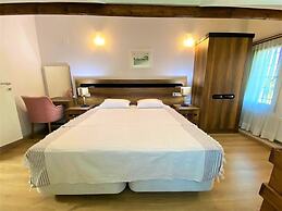 Guney Urla Suites
