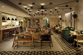 Zoku Paris