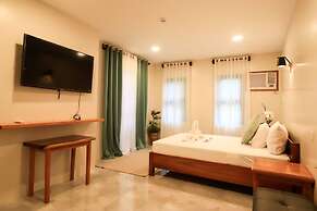 Josefina's Tourist Inn