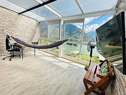 La Vista EcoHouse