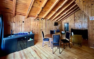 PINE TREE Hotel Boutique & Cabañas