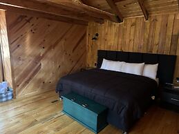 PINE TREE Hotel Boutique & Cabañas