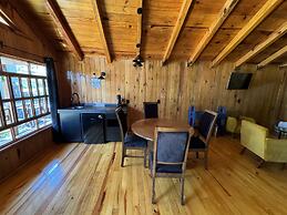 PINE TREE Hotel Boutique & Cabañas