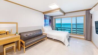 Sokcho Bird Island Pension