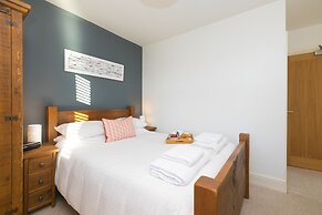 Oystercatcher House