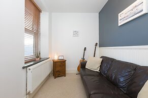 Oystercatcher House