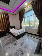 Apple Hotel and Restaurant