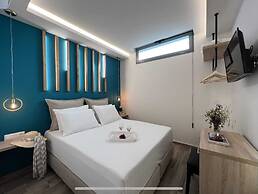 Alikon Adult-Only