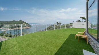 Yeosu Seuteimeong