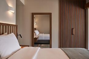 Beachfront Alassa Villas w Private Pools Complex