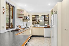 Kurrajong Village Delight