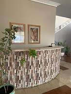 La Casa Guest House
