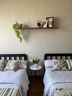 La Casa Guest House