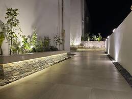 La Casa Guest House
