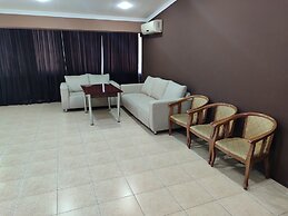 Grand Avenue Hotel