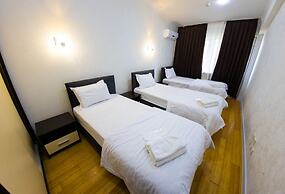 Grand Avenue Hotel