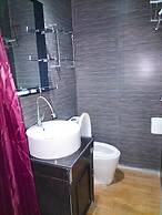 Rapid Rise Hotel