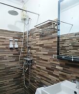 Rapid Rise Hotel