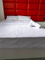 Rapid Rise Hotel