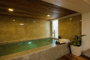 Mybanlao Hotel