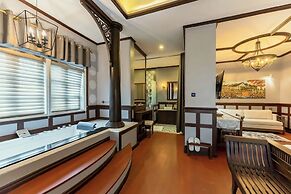 Mybanlao Hotel