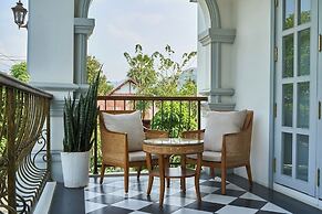 Mybanlao Hotel