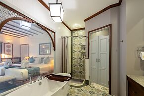 Mybanlao Hotel