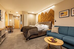 APLEND Lake Resort
