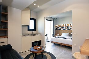 Chapter 02 Gallery Suites