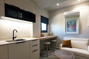 Chapter 02 Gallery Suites