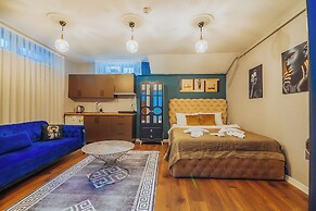 Wonder Suites