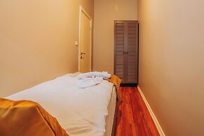 Wonder Suites