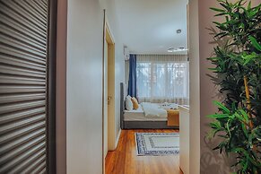 Wonder Suites