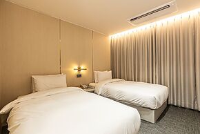 Hotel The Grang Seogwipo